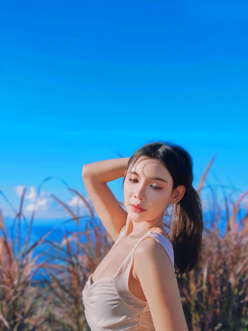 Street style fashion photography featuring Nim Ruethaikarn (nim_rtk), a top Model in Chiang Mai, Thailand. | ภาพถ่ายแฟชั่นสตรีทของ นิ่ม ฤทัยกาญจน์ (nim_rtk) นางแบบเชียงใหม่